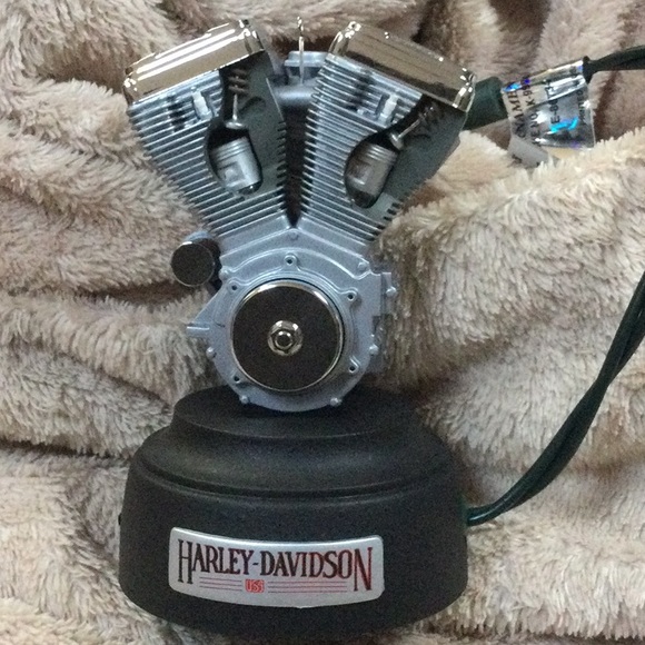 Harley Davidson big twin evo engine 2000 Hallmark ornament w lights and motion - Picture 5 of 7